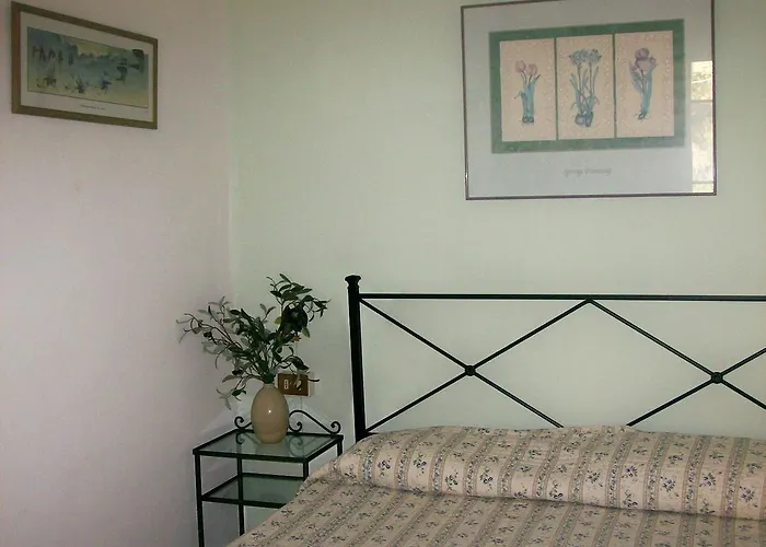 Casa Girasole Bed & Breakfast 3*